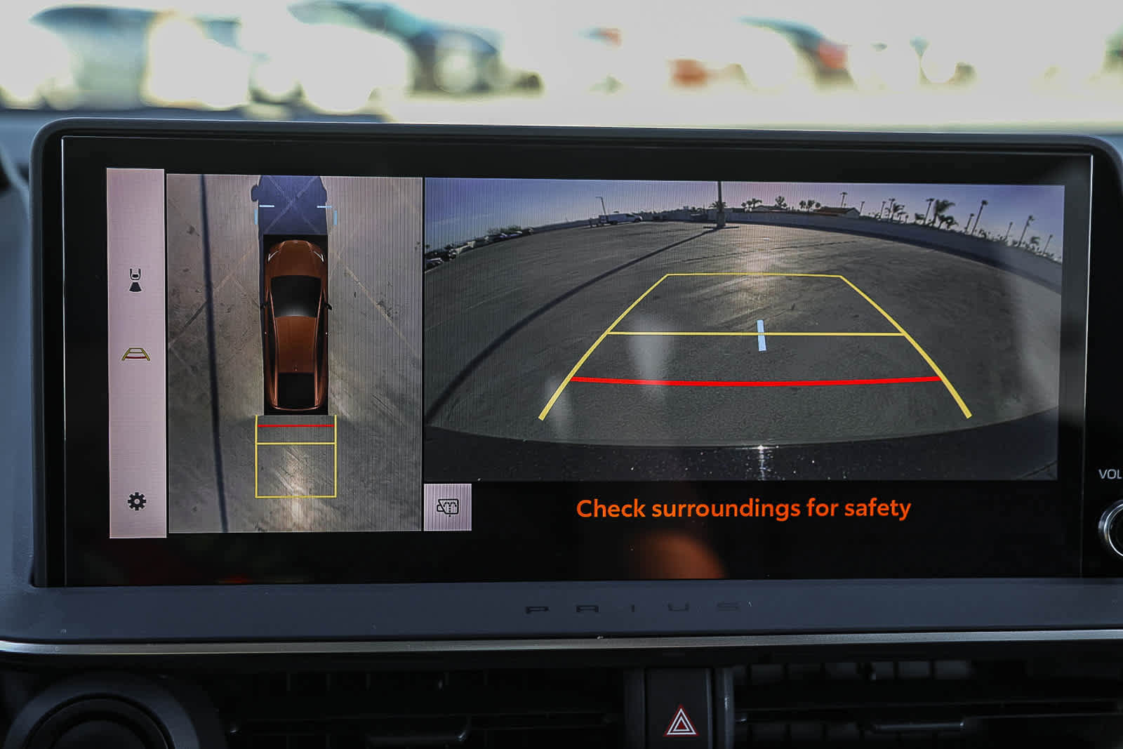 Used 2024 Toyota Prius Prime Premium w/ Advanced Technology Package image 23