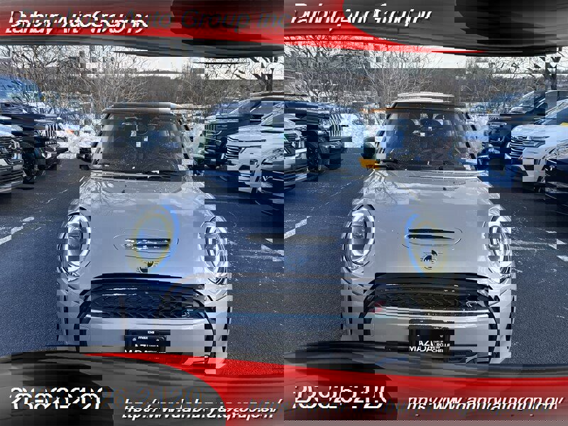 Used 2022 MINI Cooper S image 2