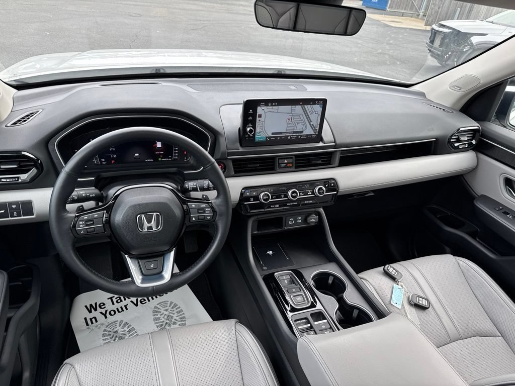 Certified 2024 Honda Pilot Elite image 38
