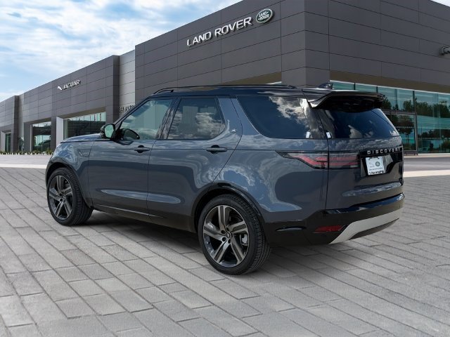 Used 2026 Land Rover Discovery Limited Edition AWD/4WD image 3