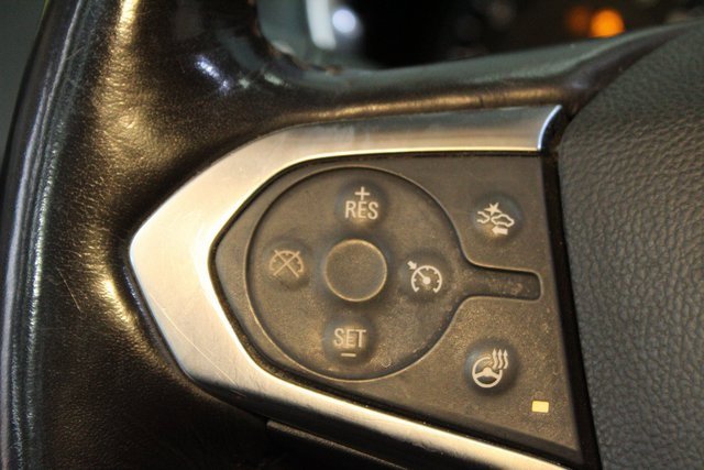 Used 2020 Chevrolet Traverse RS image 24