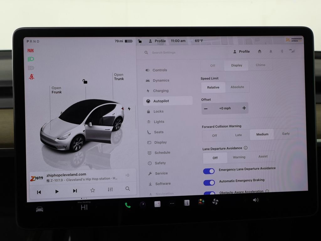 Used 2023 Tesla Model Y Long Range image 45