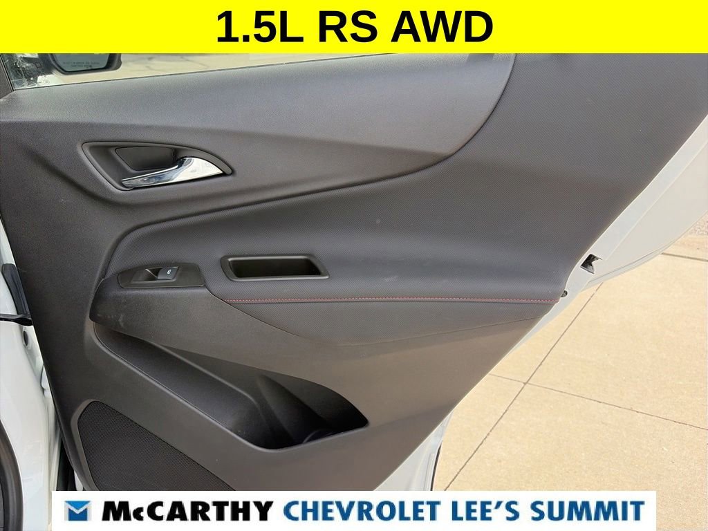 Used 2023 Chevrolet Equinox RS AWD/4WD image 29