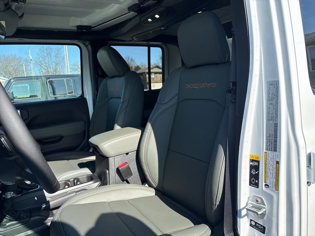 New 2026 Jeep Gladiator Mojave image 13