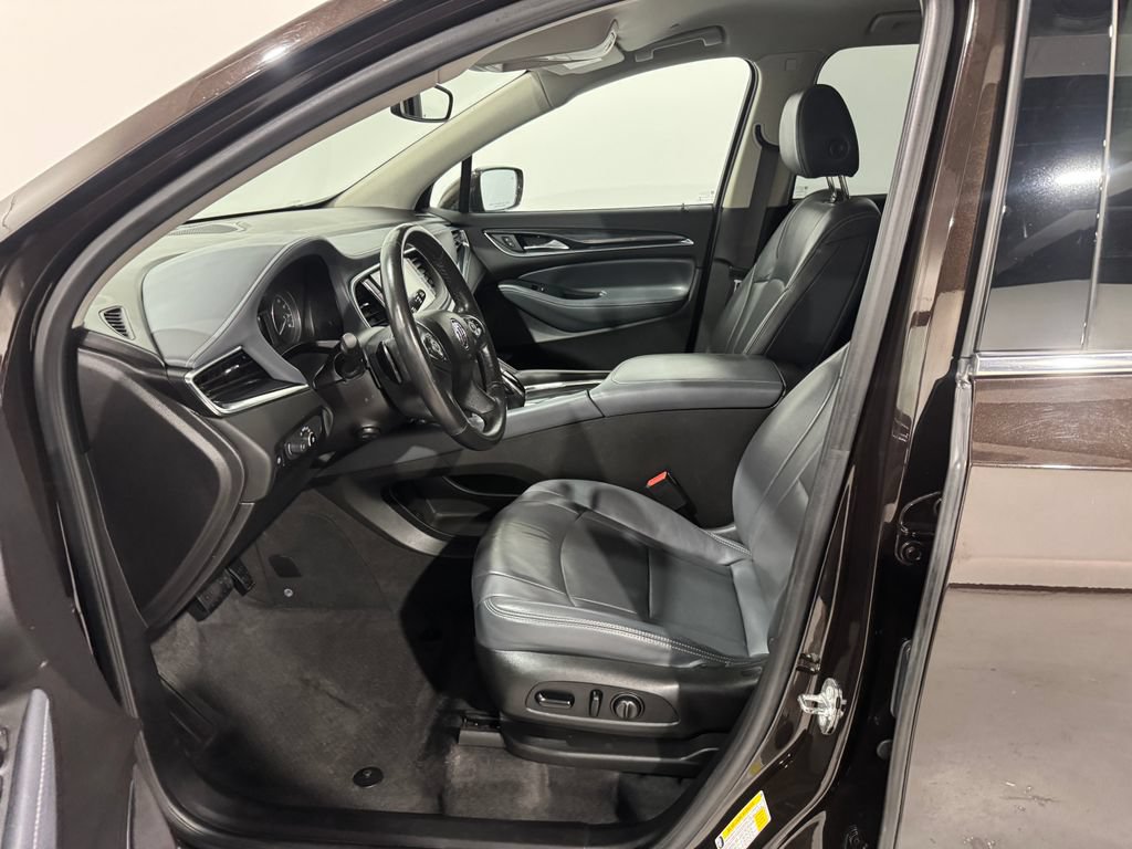 Used 2018 Buick Enclave Premium AWD/4WD image 14
