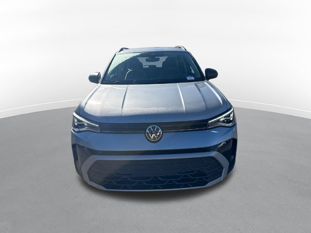 Used 2025 Volkswagen Taos S AWD/4WD image 3