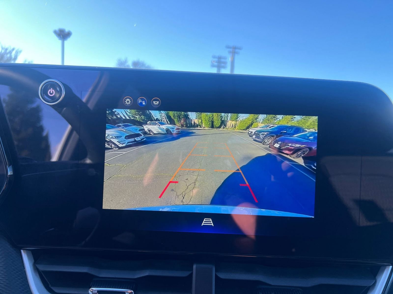 Used 2025 Chevrolet Equinox LT image 17