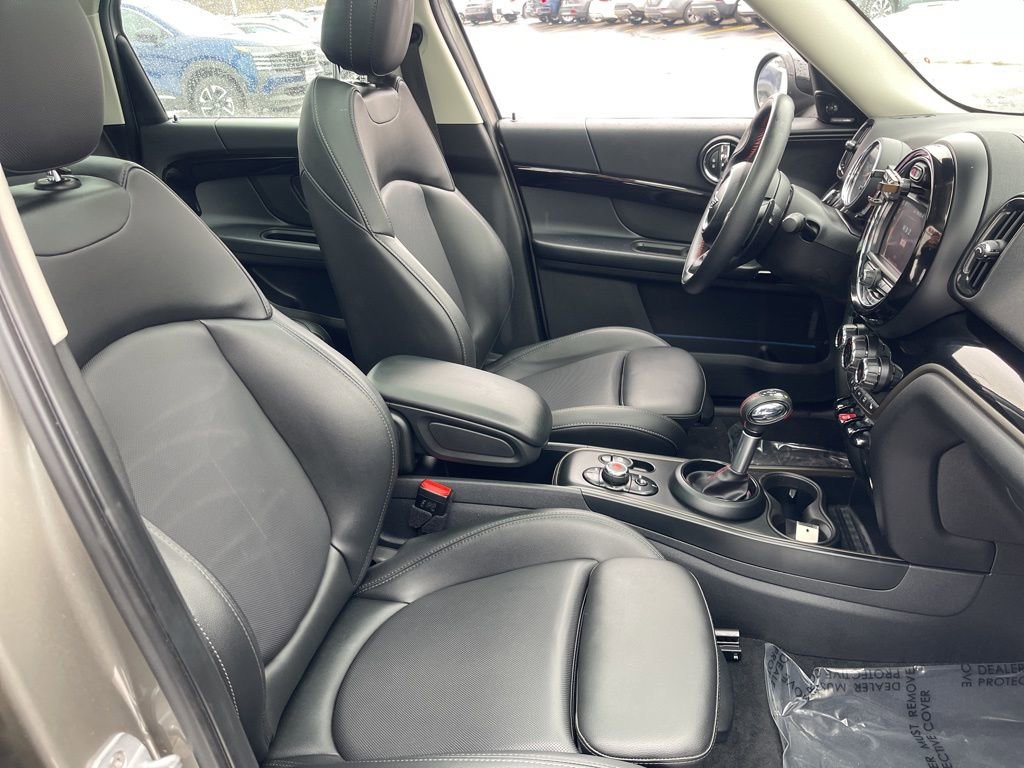 Used 2019 MINI Cooper Countryman S w/ Premium Package image 17