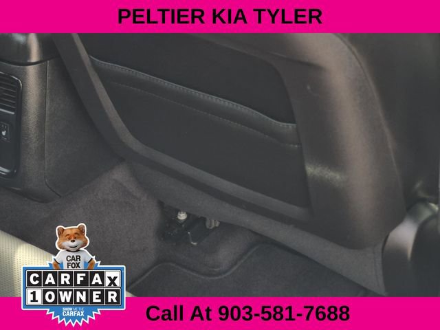 Used 2018 Chrysler 300 S w/ 300S Premium Group image 24