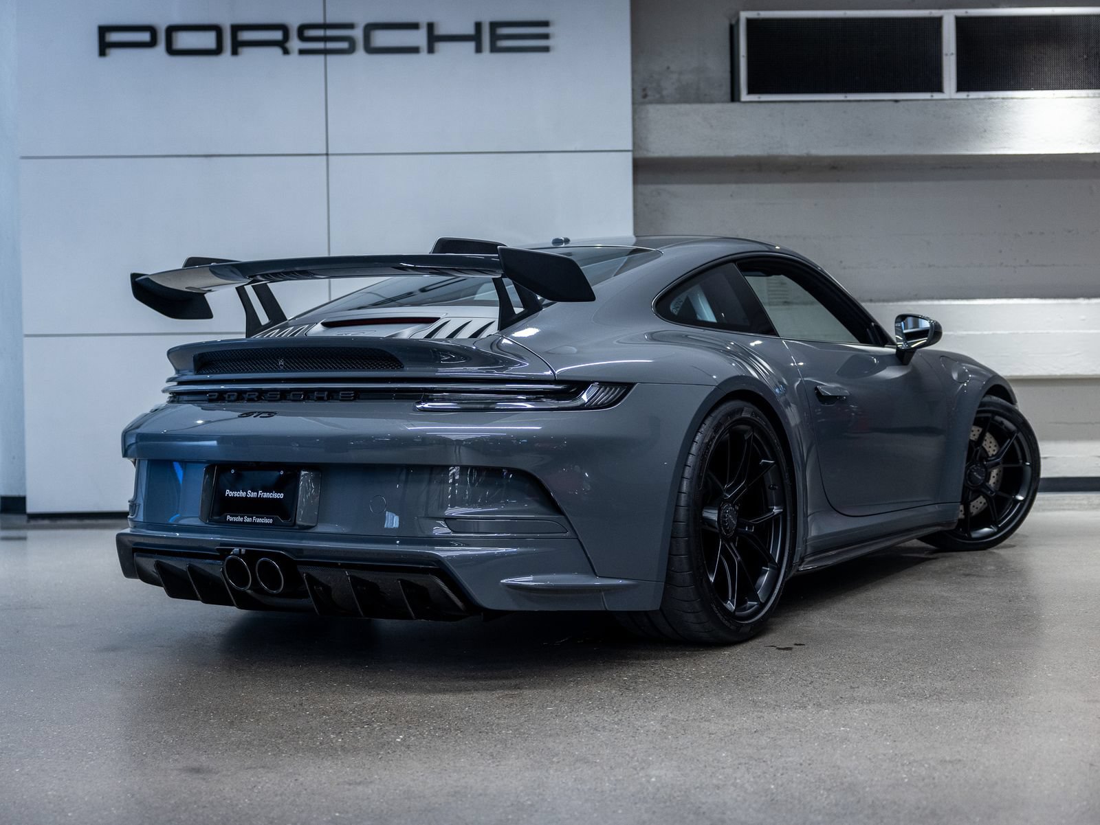 Certified 2022 Porsche 911 GT3 RWD image 8