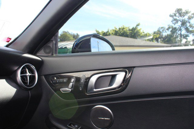 Used 2019 Mercedes-Benz SLC 300 image 28