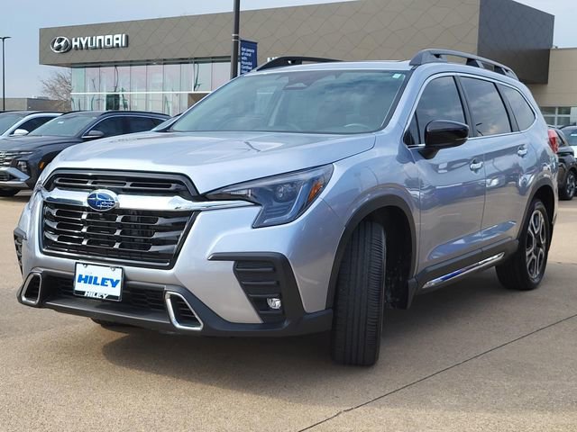 Used 2024 Subaru Ascent Touring image 2