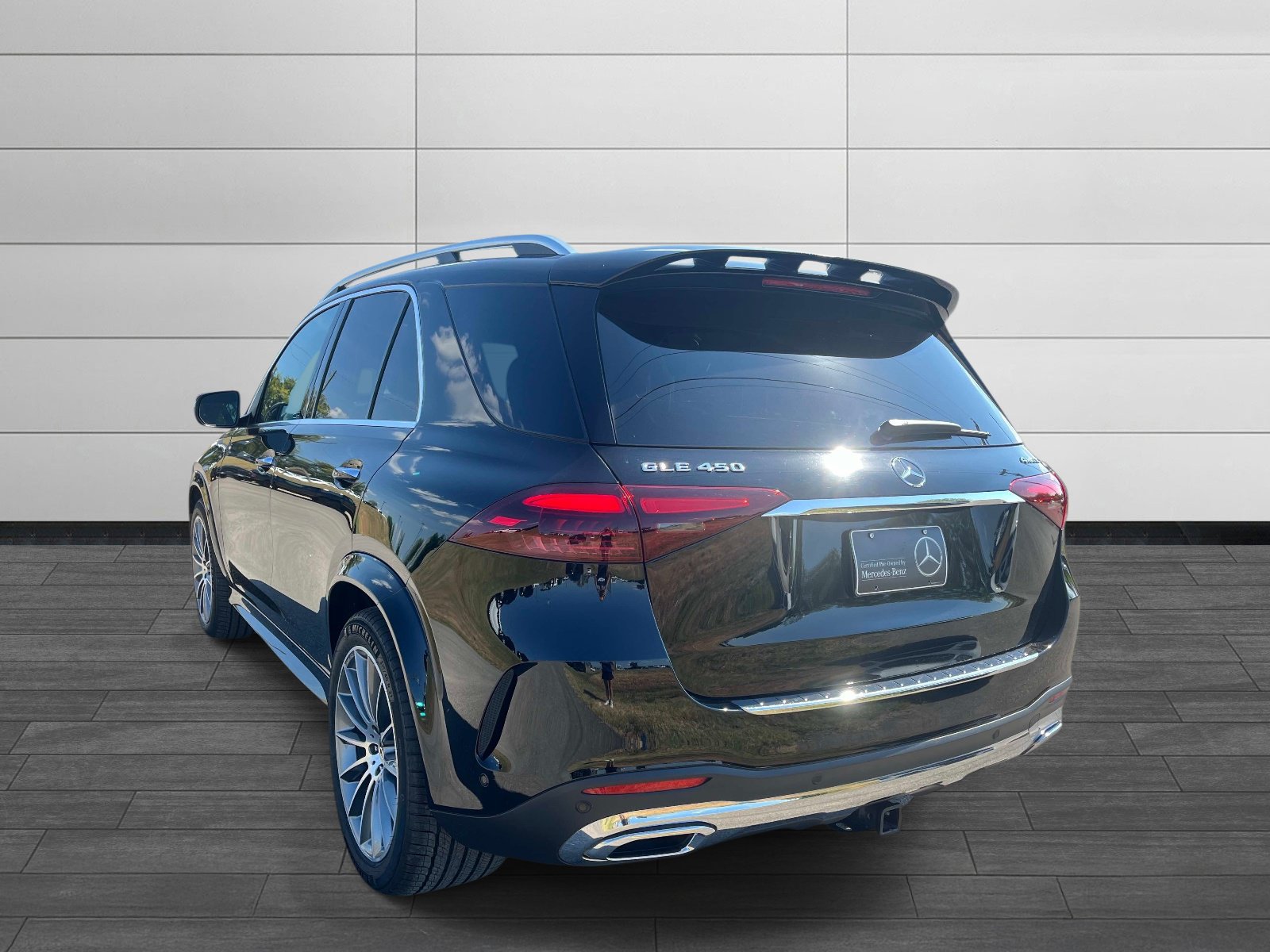 Certified 2024 Mercedes-Benz GLE 450 4MATIC image 5
