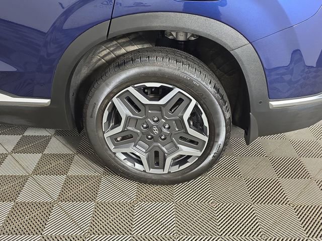 Used 2023 Hyundai Santa Fe Limited AWD/4WD image 17