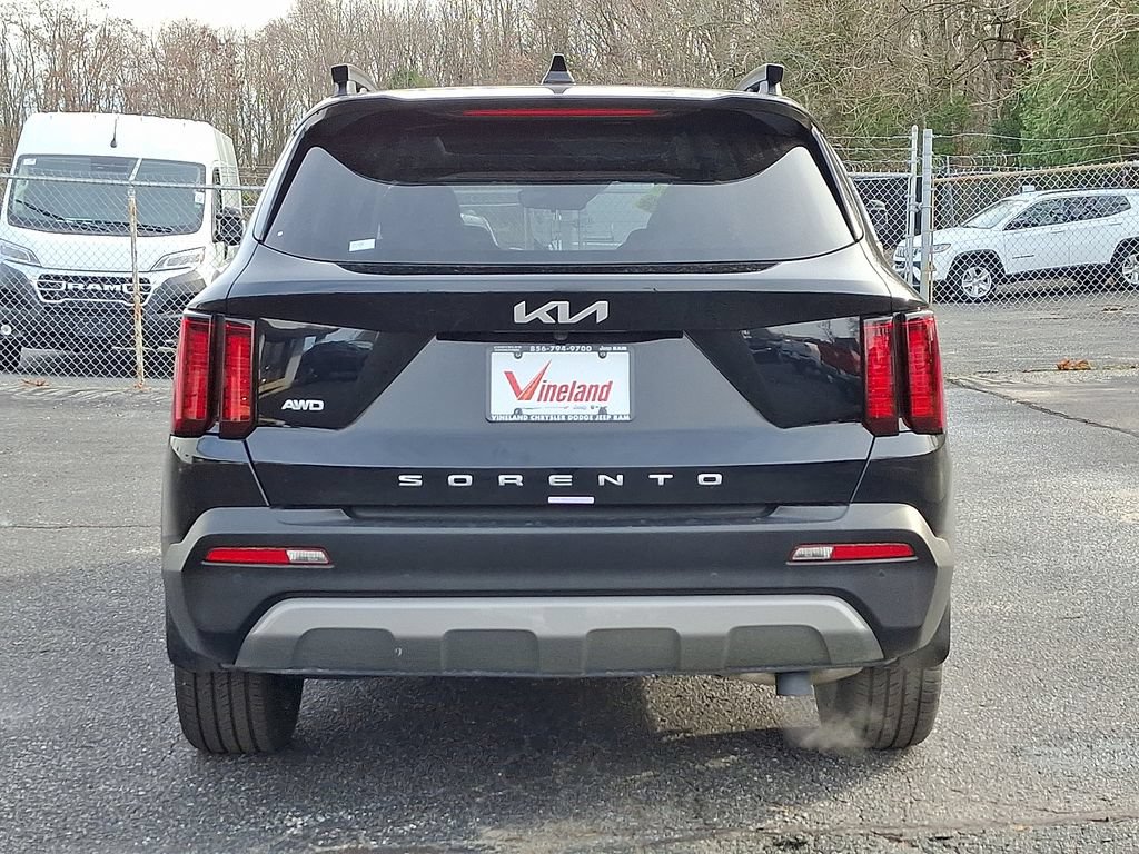 Used 2022 Kia Sorento X-Line EX AWD/4WD image 5