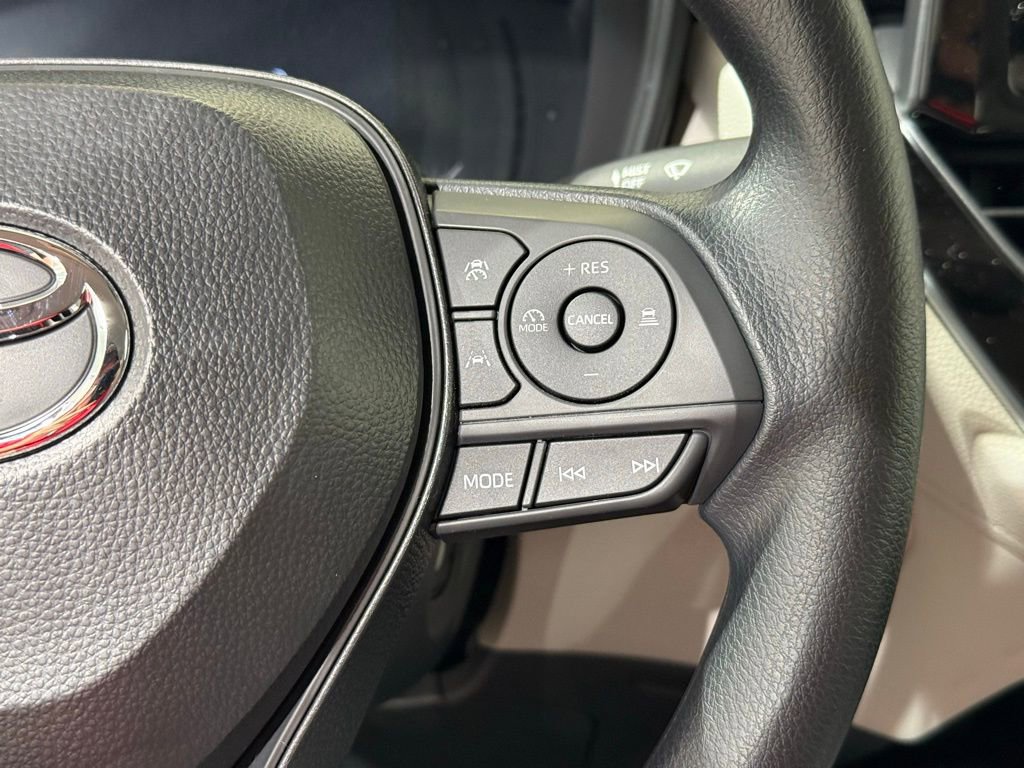 New 2026 Toyota Corolla Cross L image 23