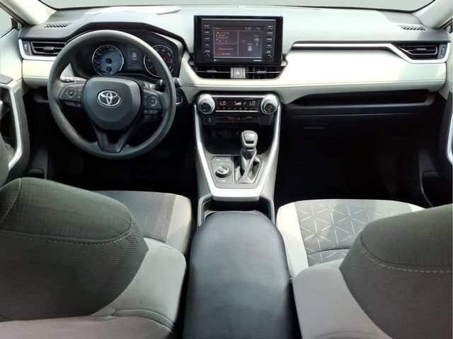Used 2021 Toyota RAV4 XLE AWD/4WD image 21