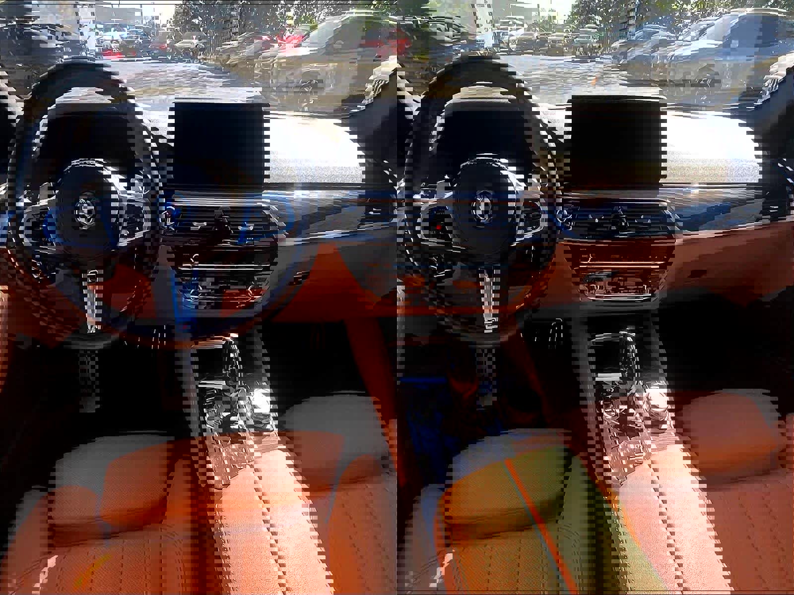 Used 2023 BMW 530e xDrive w/ M Sport Package image 16