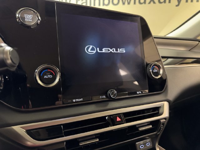 Used 2024 Lexus RX 350 FWD w/ Technology Package image 13