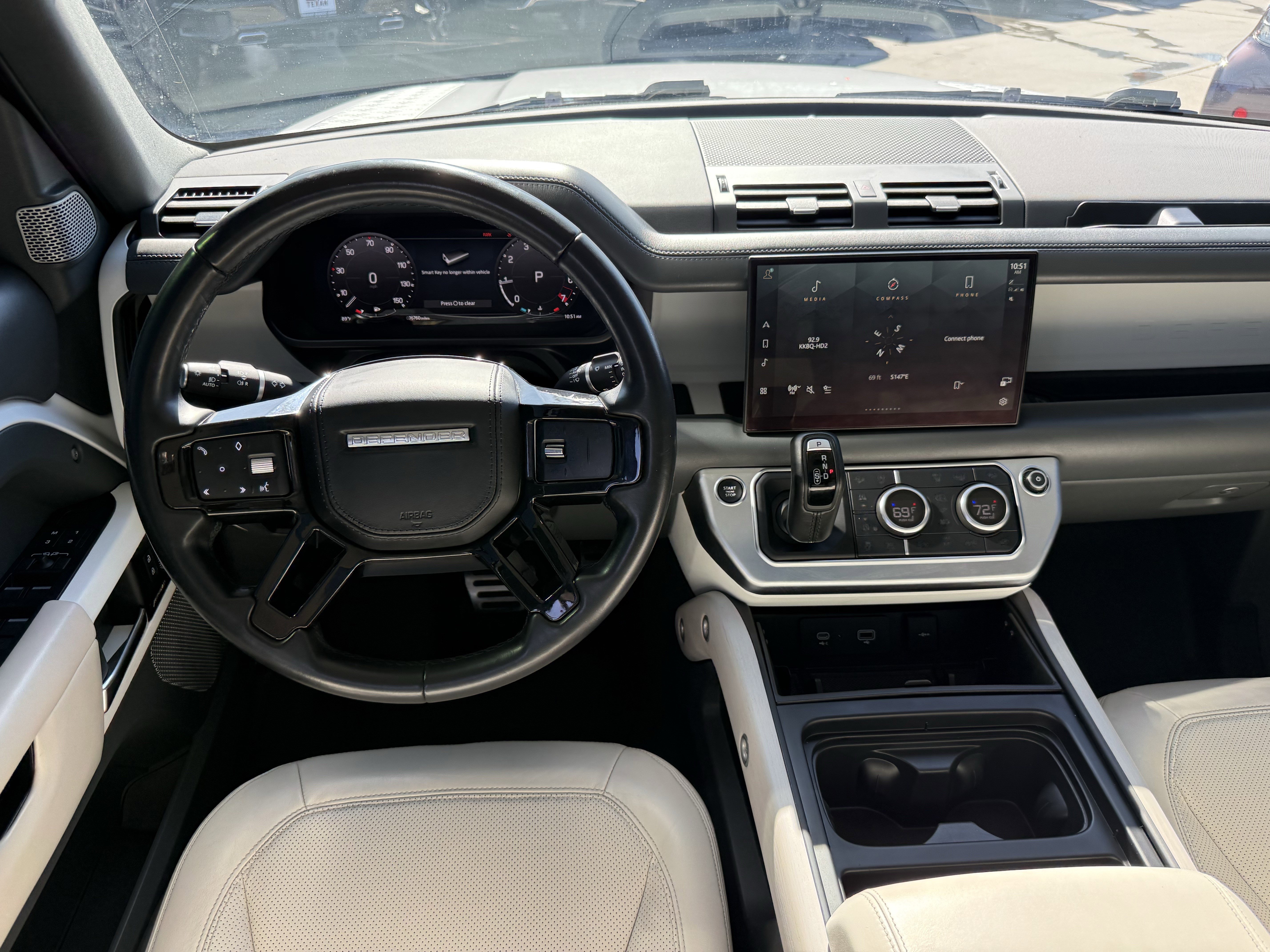 Used 2023 Land Rover Defender 130 First Edition image 14