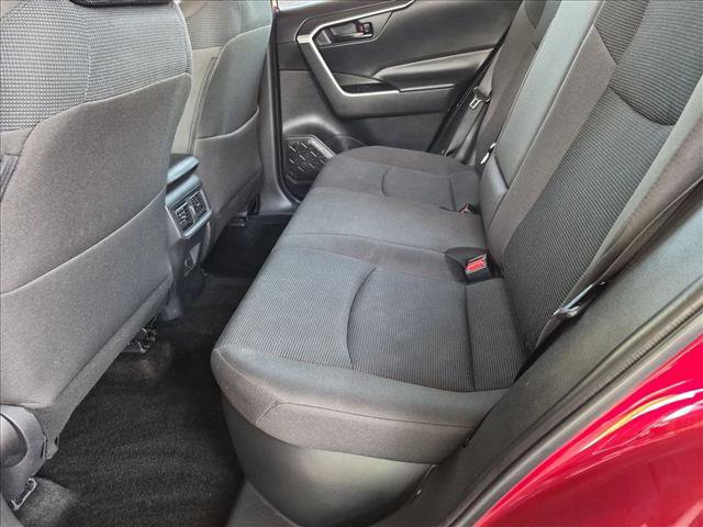 Certified 2025 Toyota RAV4 LE AWD/4WD image 19