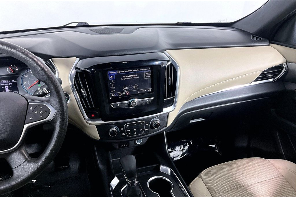 Used 2023 Chevrolet Traverse LS FWD image 6
