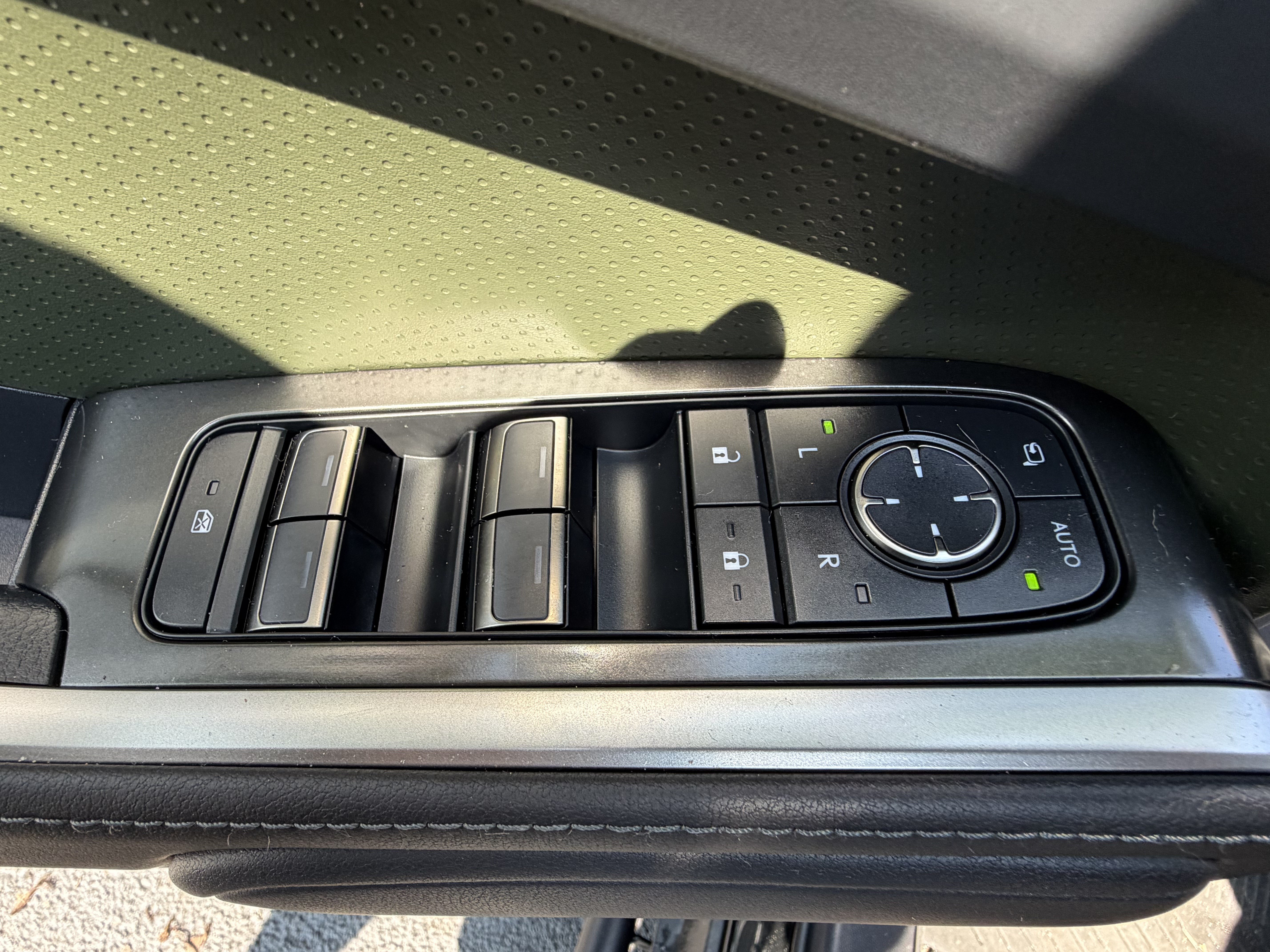 Certified 2025 Lexus GX 550 AWD/4WD image 14