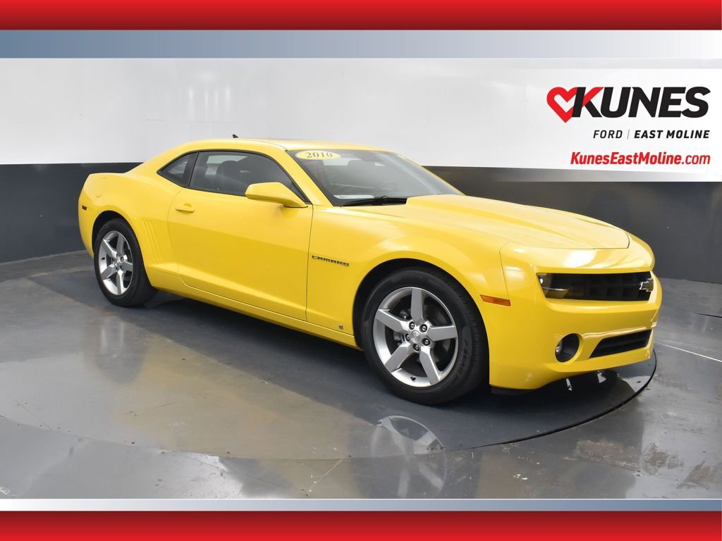 Used 2010 Chevrolet Camaro LT image 1