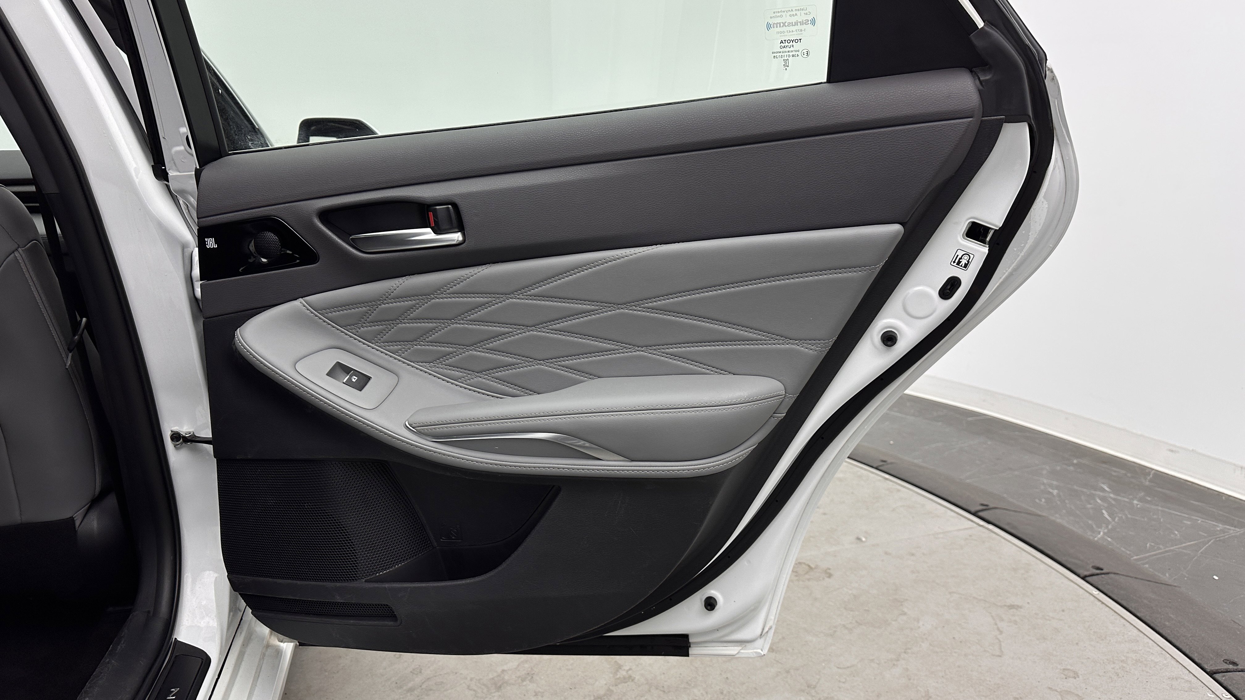 Used 2019 Toyota Avalon Limited w/ All Weather Liner Package image 35