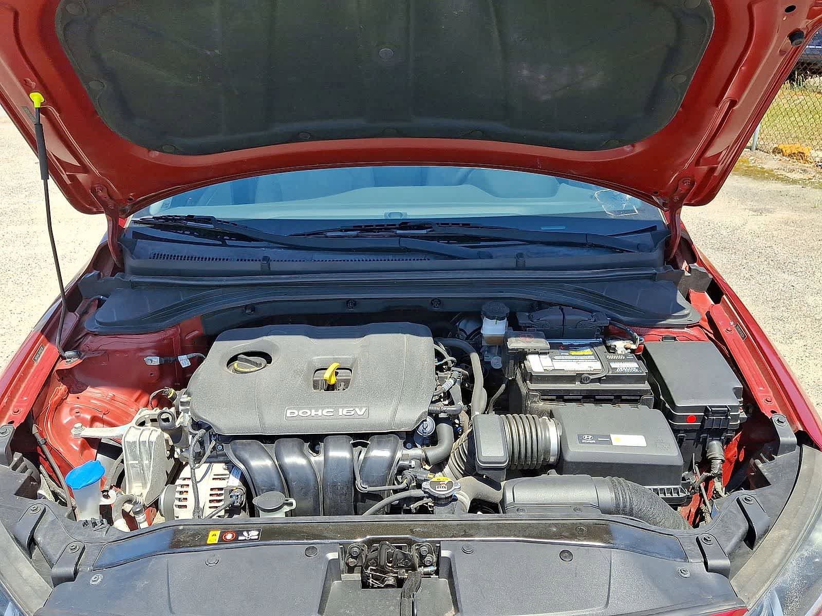 Used 2018 Hyundai Elantra SEL FWD image 32