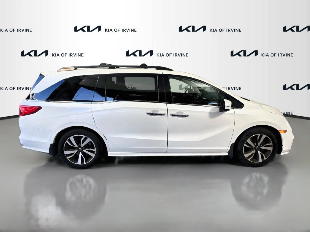 Used 2018 Honda Odyssey Elite image 9