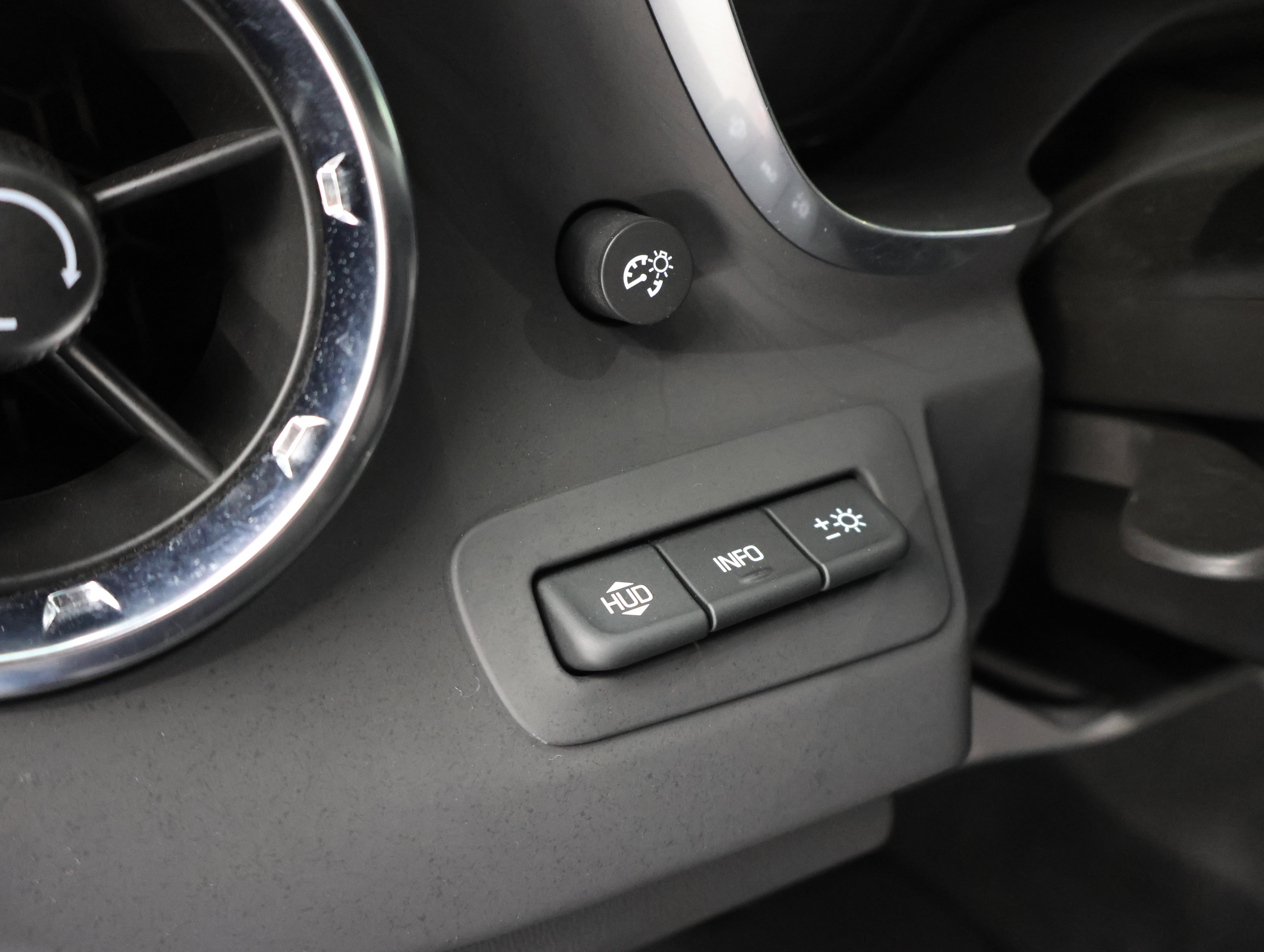 Used 2023 Chevrolet Camaro ZL1 image 39