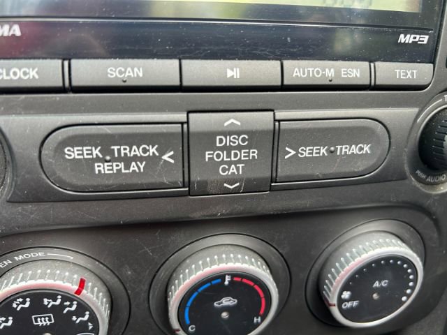 Used 2014 MAZDA MX-5 Miata Sport w/ Convenience Package image 22