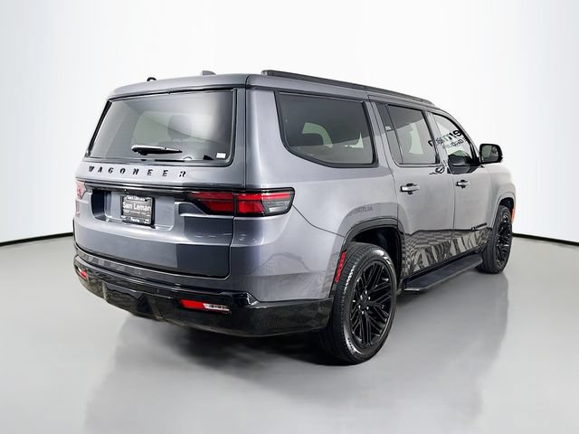 Used 2023 Jeep Wagoneer Series II RWD image 7