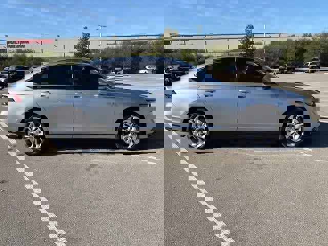 Certified 2025 Honda Accord LX image 6