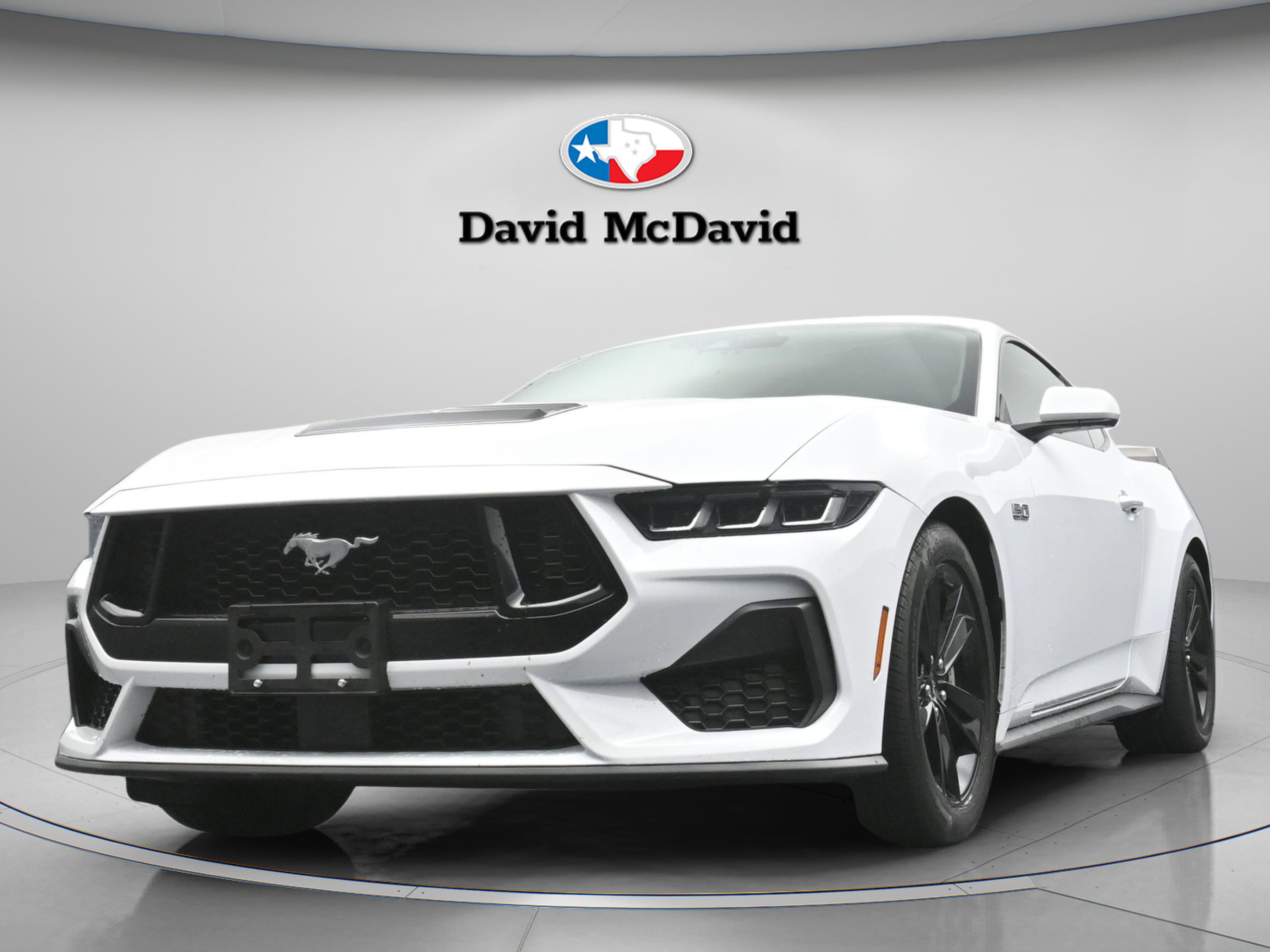 Used 2025 Ford Mustang GT RWD image 25