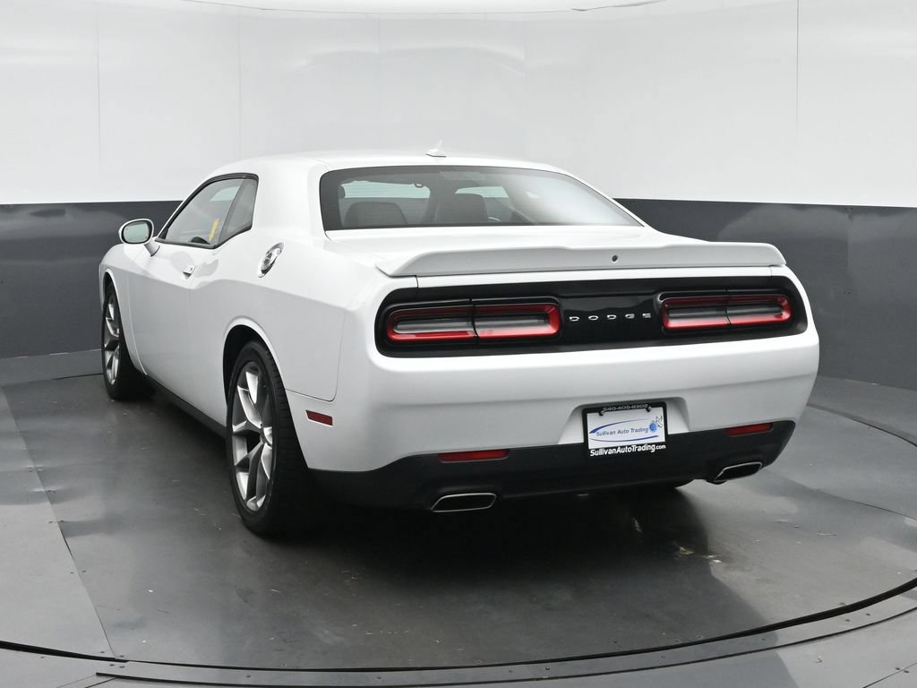 Used 2019 Dodge Challenger GT w/ Plus Package RWD image 5