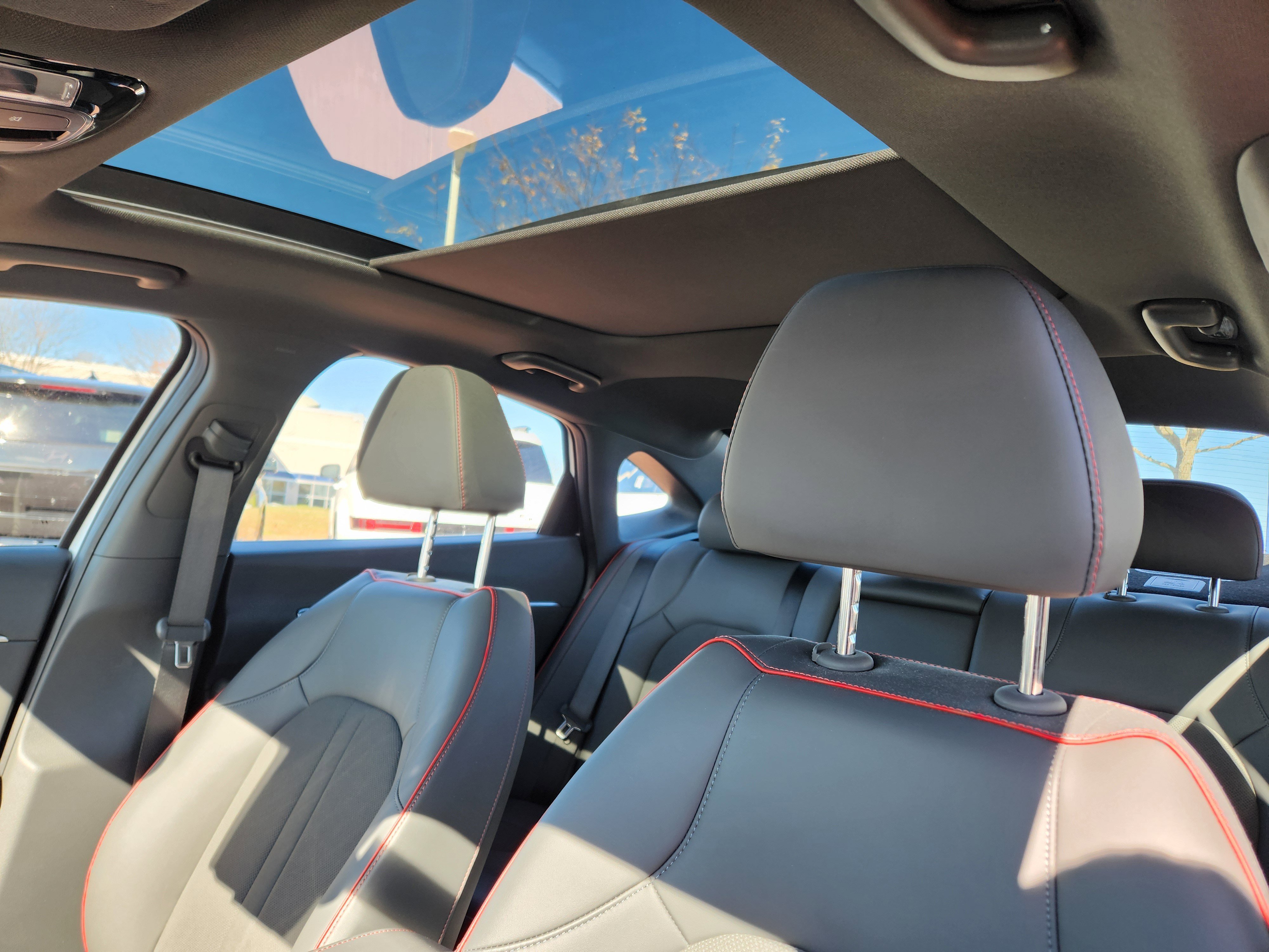 Used 2023 Hyundai Sonata SEL Plus image 13