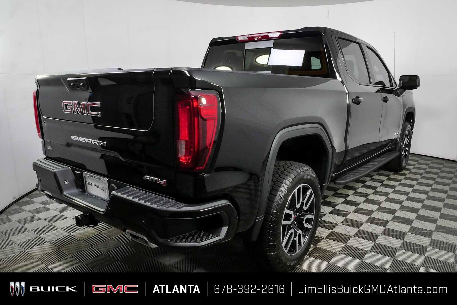New 2026 GMC Sierra 1500 AT4 w/ AT4 Premium Package AWD/4WD image 3