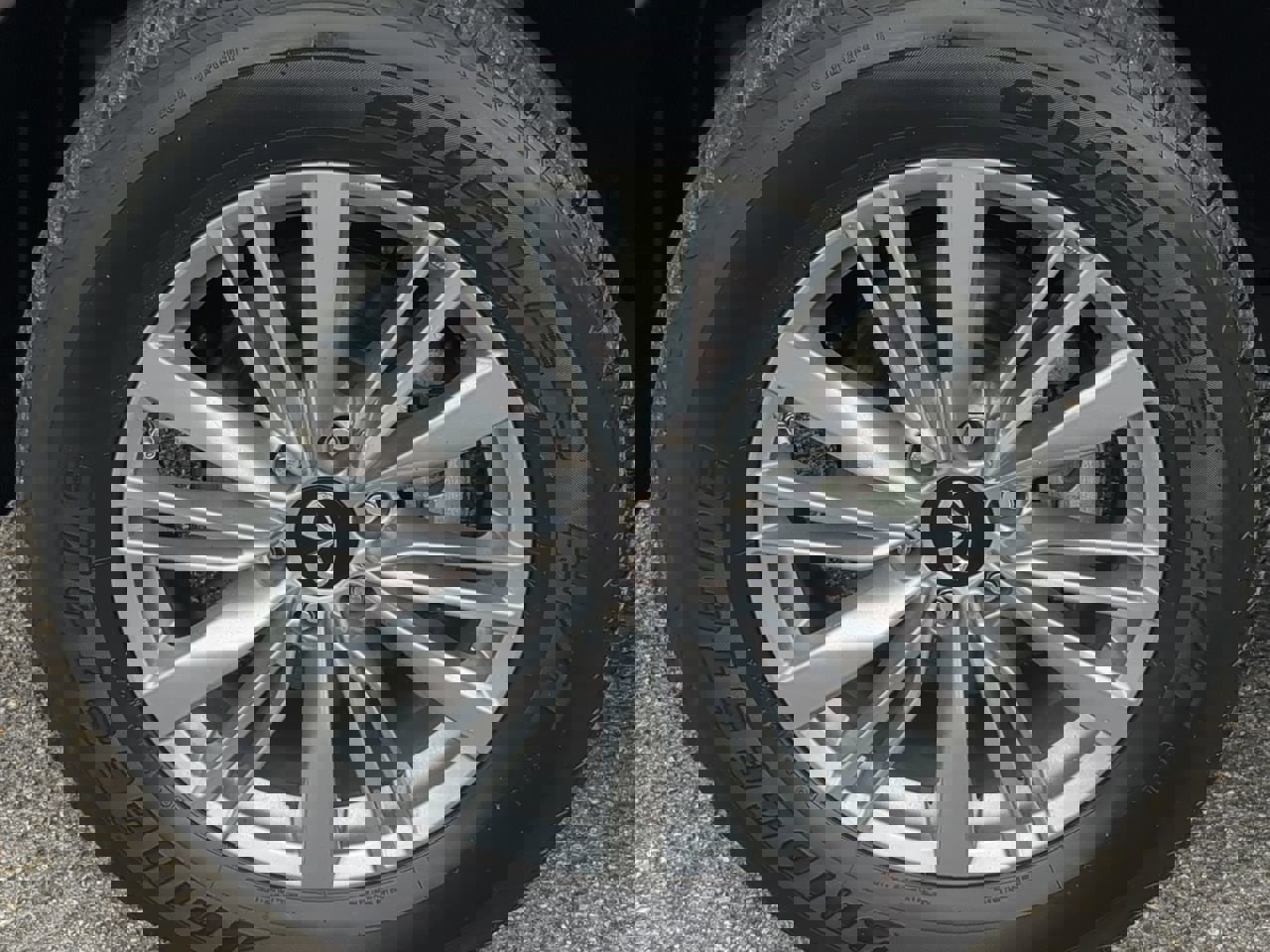 Used 2024 INFINITI QX80 Luxe image 11
