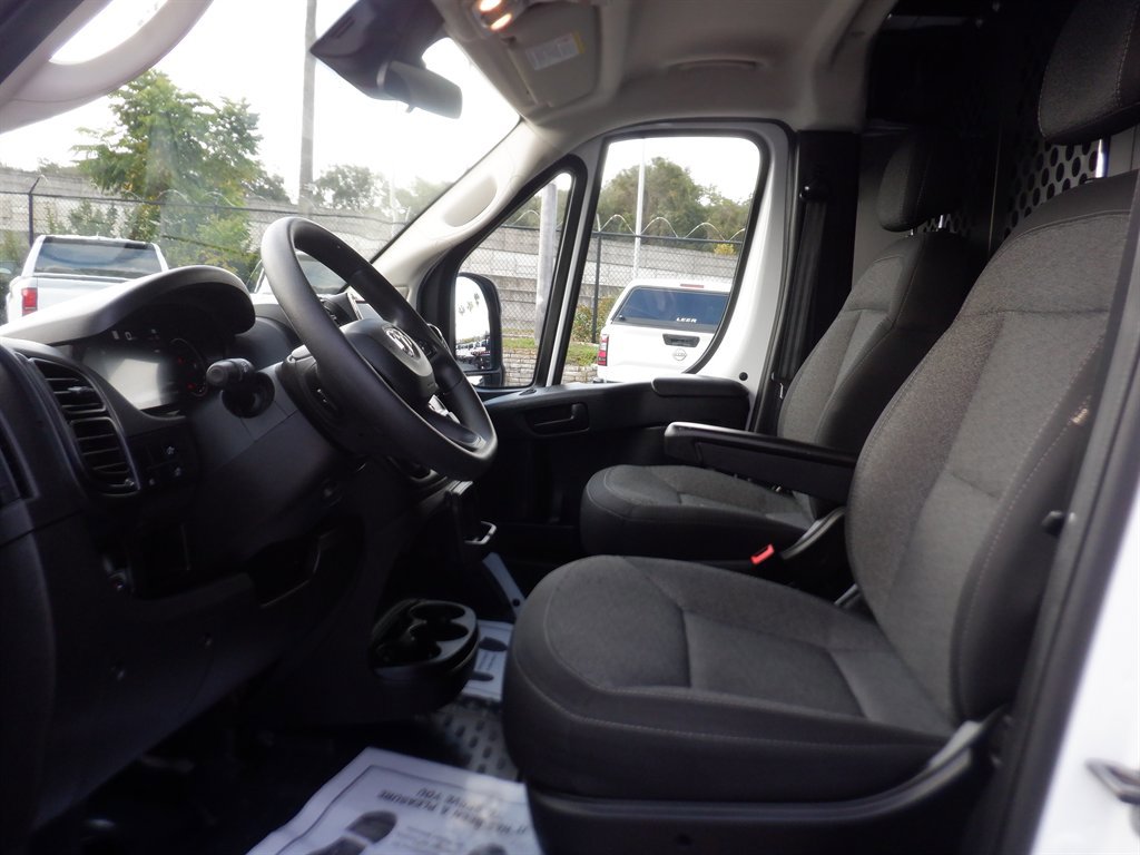 Used 2023 RAM ProMaster 2500 image 12