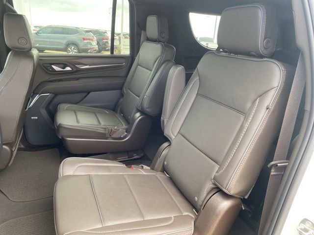 Used 2022 GMC Yukon XL Denali image 10