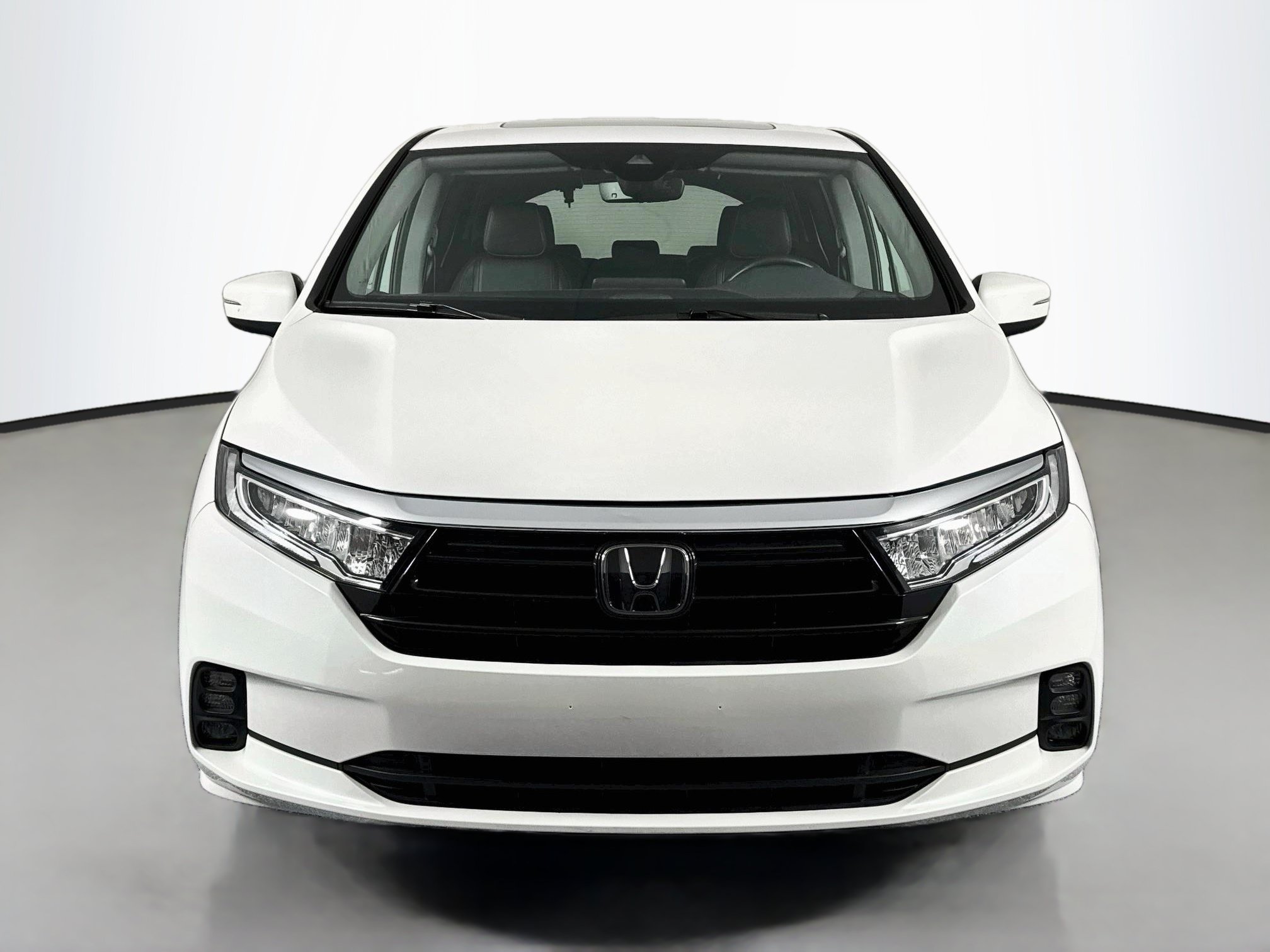 Certified 2024 Honda Odyssey EX-L image 2