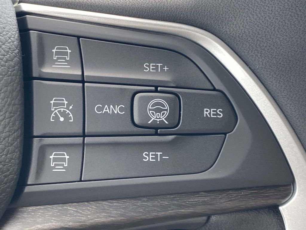 New 2026 Jeep Grand Cherokee Limited w/ Luxury Tech Group II image 49