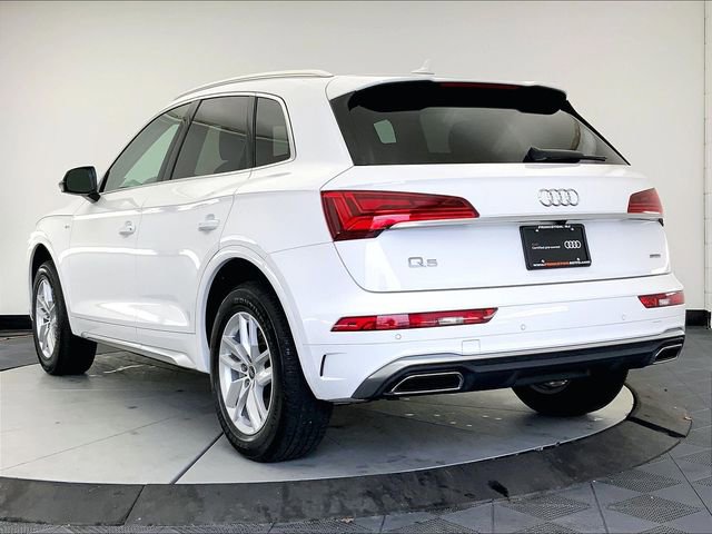 Certified 2023 Audi Q5 2.0T Premium w/ Convenience Package image 12