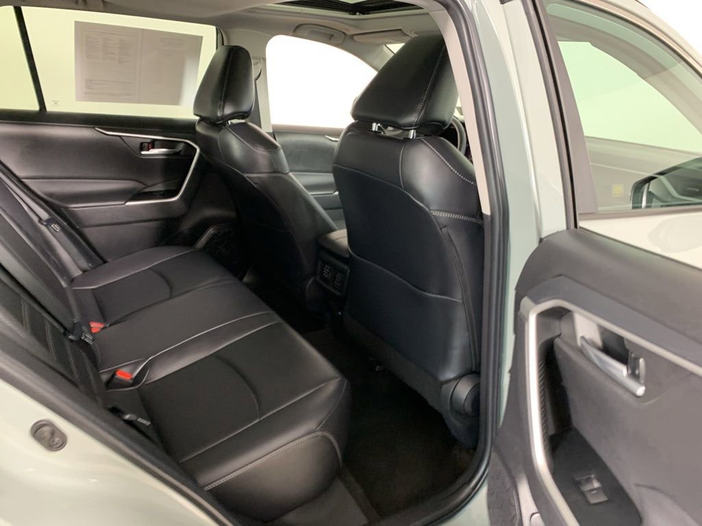 Used 2023 Toyota RAV4 XLE Premium AWD/4WD image 38