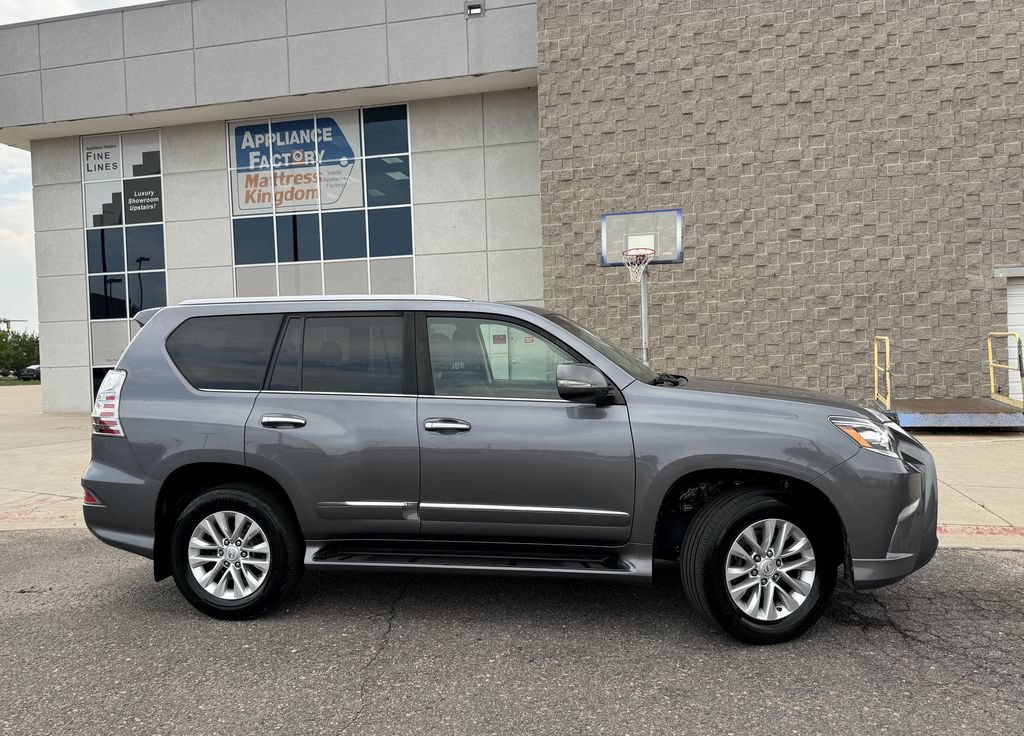 Used 2019 Lexus GX 460 Premium AWD/4WD image 5