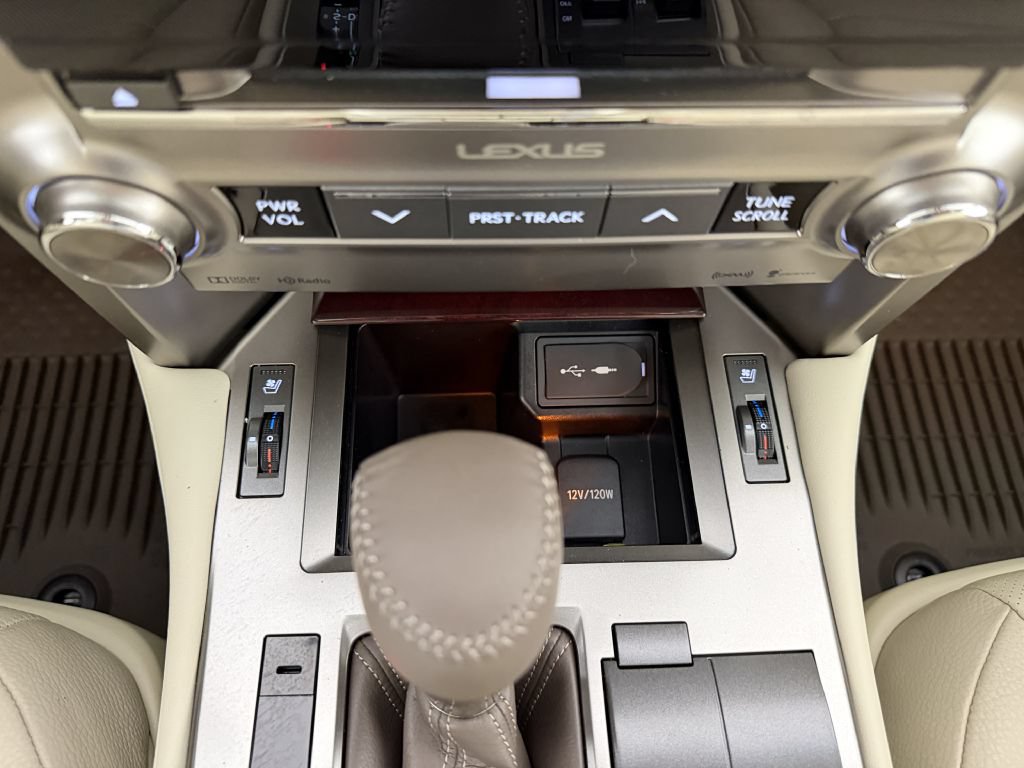 Used 2018 Lexus GX 460 Premium AWD/4WD image 32
