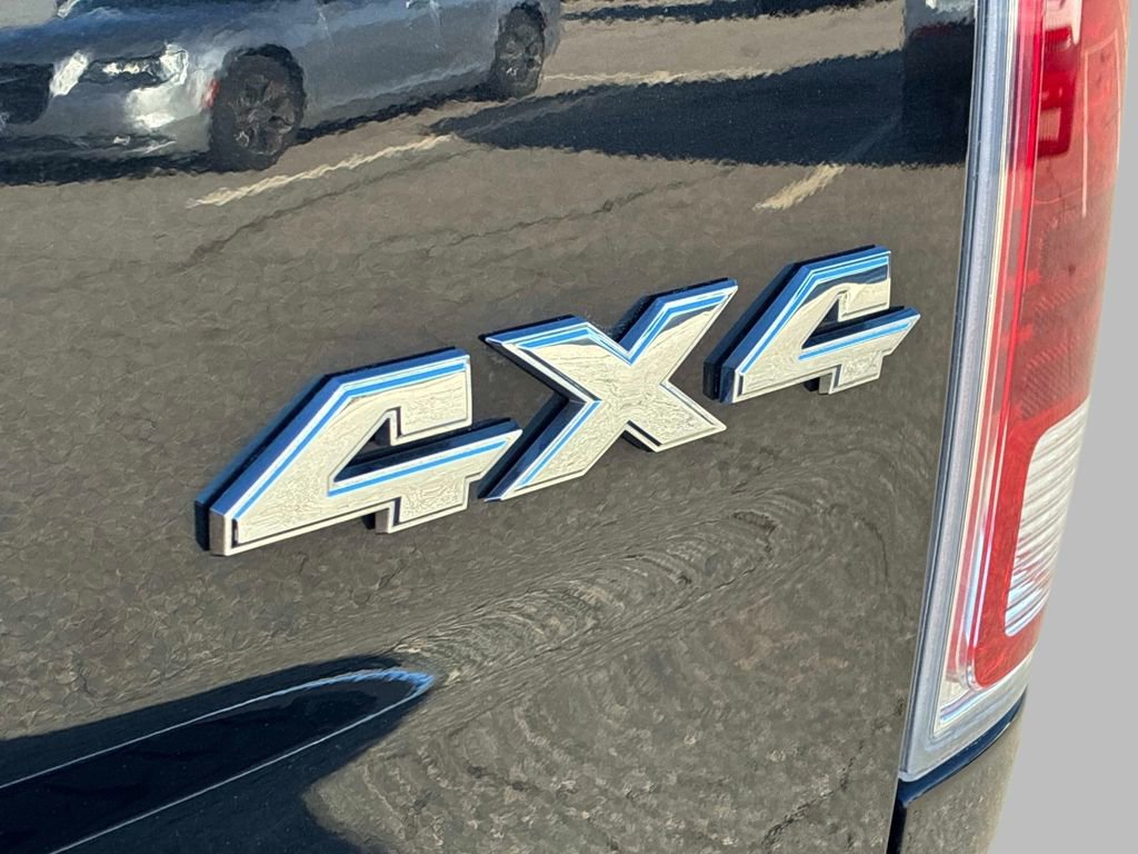 Used 2016 RAM 2500 Laramie w/ Snow Chief Group image 11