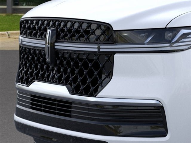 New 2026 Lincoln Navigator L Reserve w/ Jet Appearance Package AWD/4WD image 40